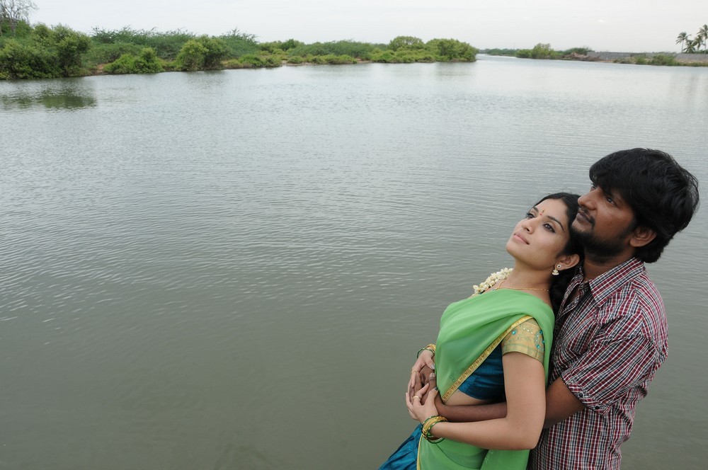 Divya Meethu Kadhal Movie Stills | Picture 36531